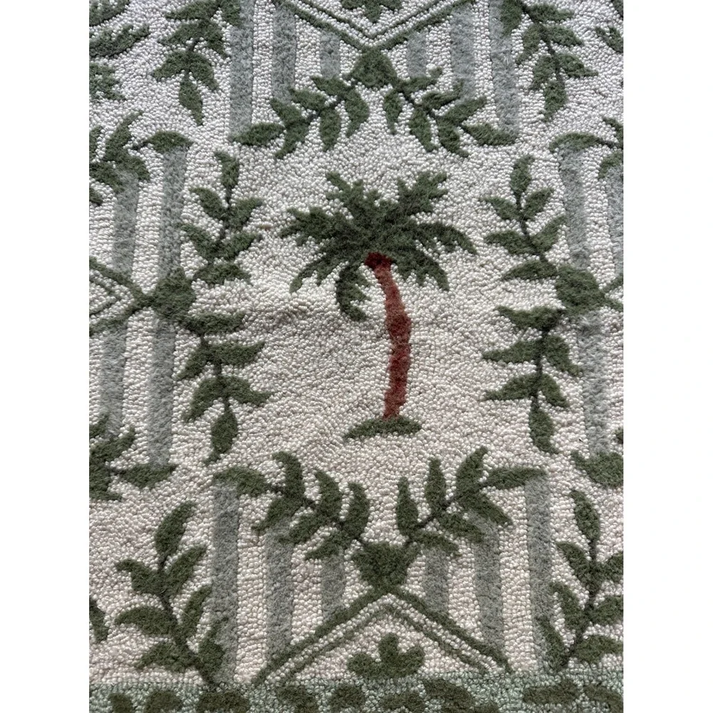 C & F Enterprises Wool Hand Hooked Palm Tree Tropical Accent Rug 23x34 Green